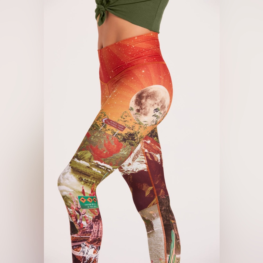 NWT/NIB Niyama Sol Outback Legging